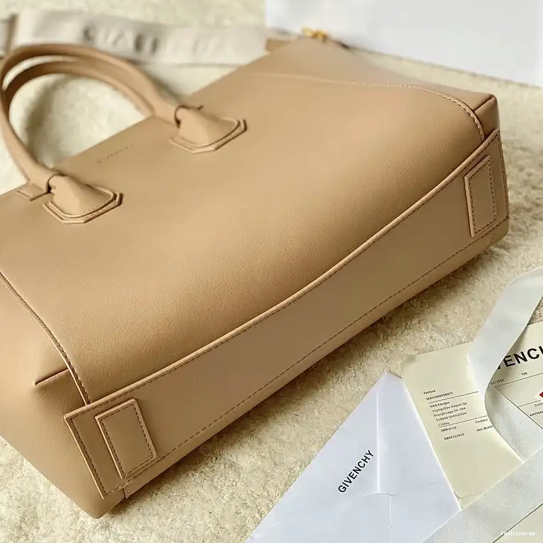 Fashionrep 2209SW0088 Bag Givenchy 0708